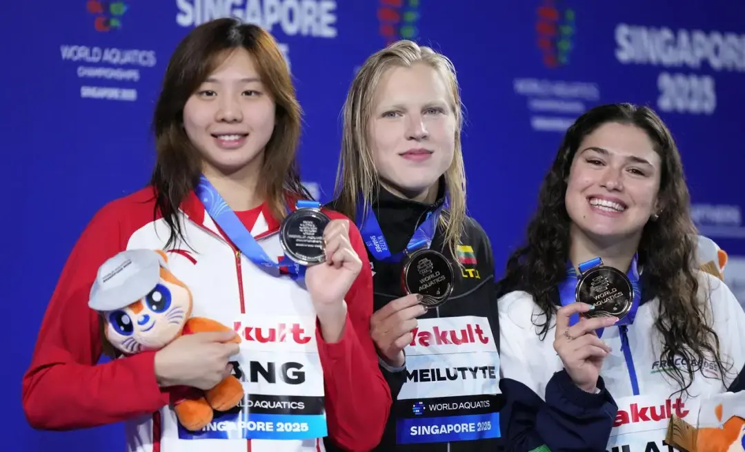 AA, 塔兰蒂诺 AA, 塔兰蒂诺