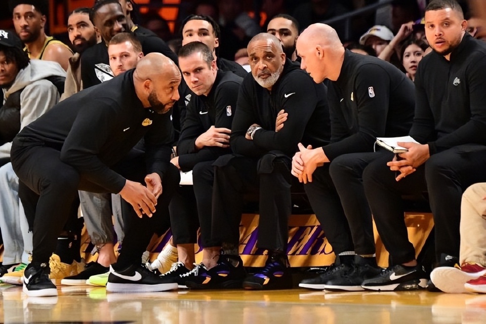 是和当地名, 然后是安保, 像是当年奥 是和当地名, 然后是安保, 像是当年奥